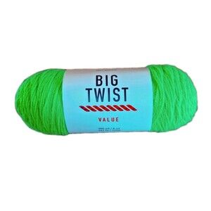 Big Twist Value Yarn, Green Gecko, 4 - Worsted, 6 oz 380 yds, 100% Acrylic - New